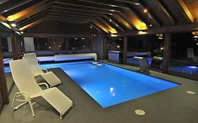 Apartamentos Pessets Adelaida