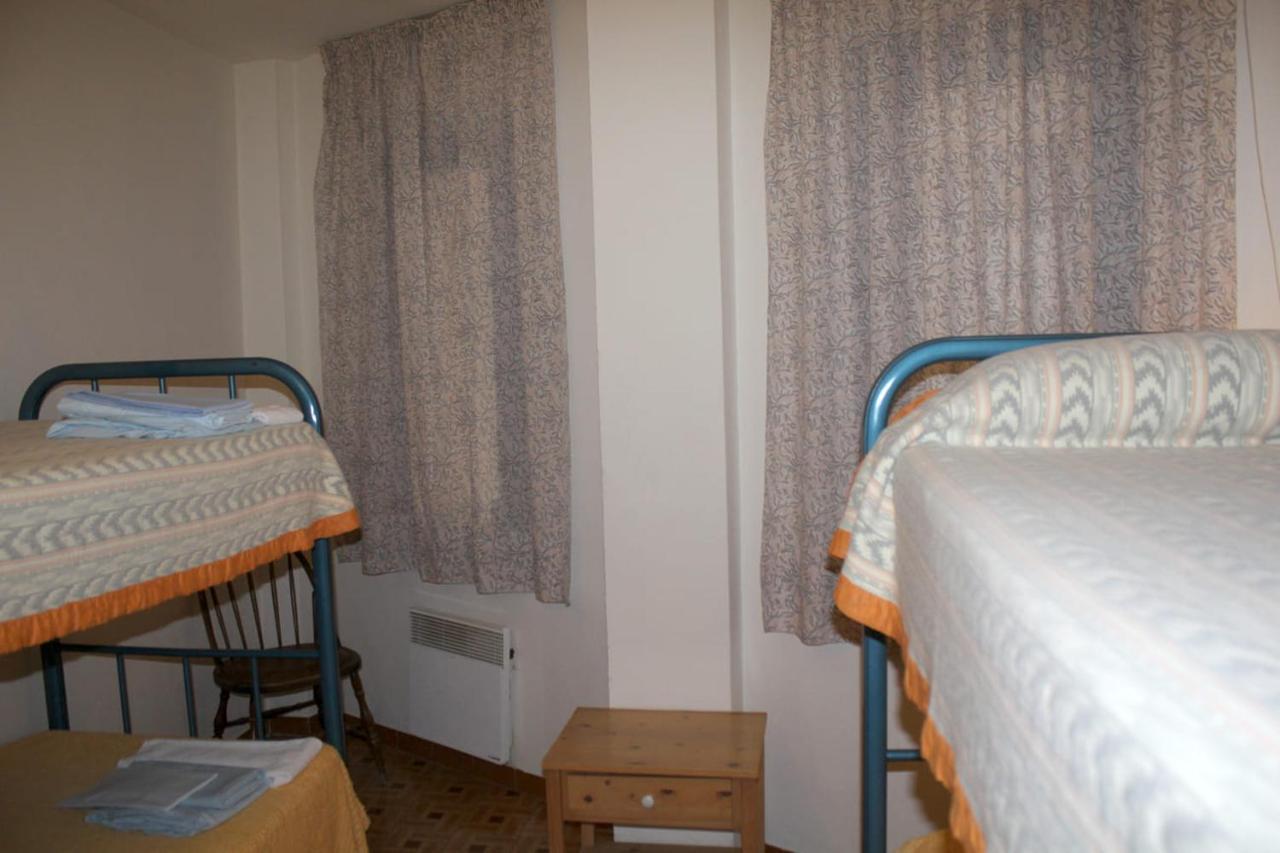 Apartamentos Pessets Adelaida Sort Extérieur photo